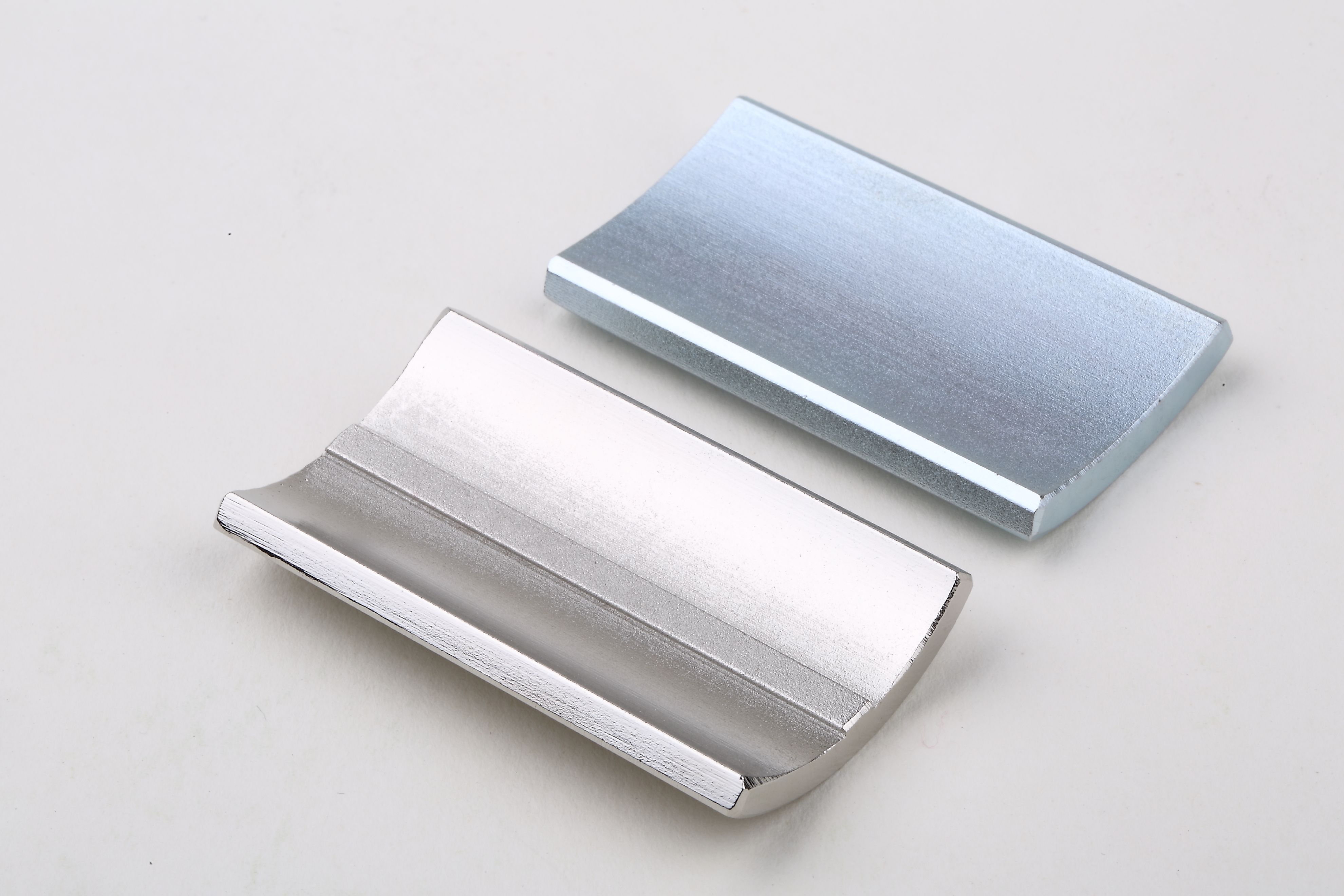 nam ch&acirc;m neodymium